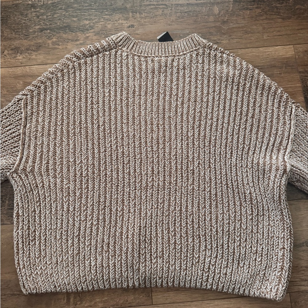 Banana Republic Brown and Cream Knit Sweater - Picture 6 of 7